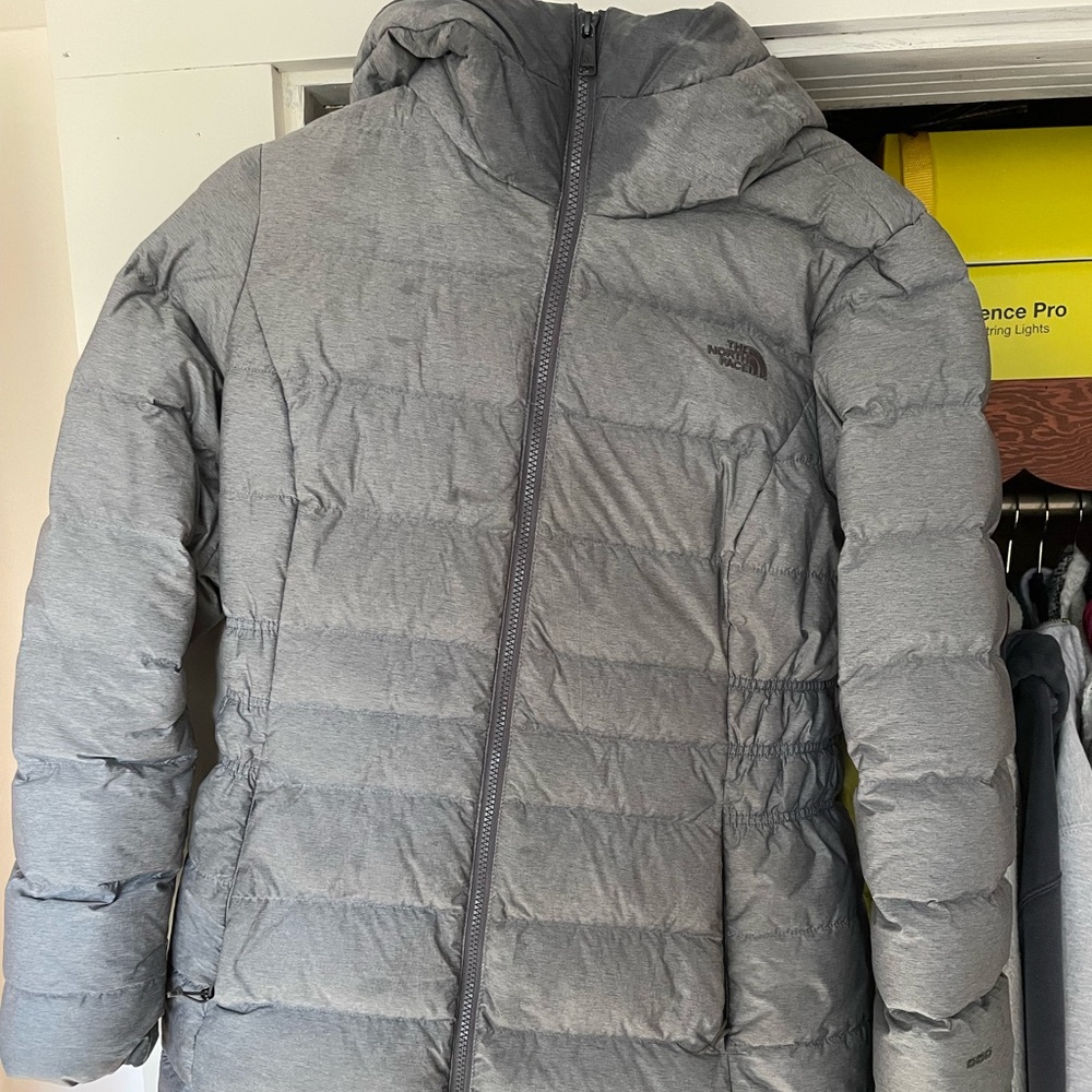 LONG NORTH FACE PUFFER JACKET